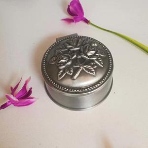 Dropshipping Shopify Creative Metal Jewelry Box Vintage Classic Treasure Chest Small Ring <b>Earring</b> Bracelet <b>Case</b> - Product Image 3