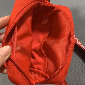 Sac bandoulière personnalisé avec logo, petit sac de sport à longue sangle, sac messager personnalisé pour homme et femme - Product Image 2