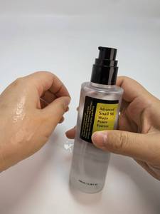 Suero Facial Antienvejecimiento con Ácido Hialurónico COS Rxx Snail 96, Suero Facial Hidratante y Blanqueador con Colágeno de Oro de 24k y Vitamina C Coreano al por Mayor - Product Image 3
