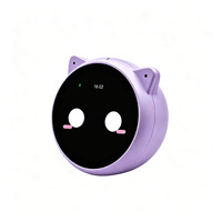 Réveil intelligent en forme de chat robot avec affichage de l'heure mondiale, Wi-Fi et assistant vocal pour tables de chevet et routines quotidiennes à la maison