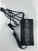Adaptateur de charge universel haute efficacité étanche 72V 250W avec sortie de courant stable 3A pour l'entretien des motos électriques
