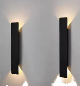 Lampade da Parete a Striscia LED 24W <span class=keywords><strong>per</strong></span> Casa e Ufficio, Design Moderno <span class=keywords><strong>per</strong></span> Uso Interno/Esterno, Montaggio a Parete - Product Image 1