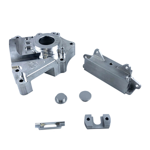 Pièces métalliques sur mesure en aluminium usinées CNC de haute précision, fabriquées en Chine par un fournisseur - Product Image 3