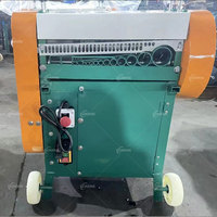 Éplucheur d'isolation gainé de recyclage de cuivre coupe-fil rond de veste XLPE Machine à dénuder automatique de câble électrique