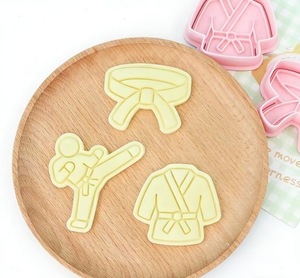 <span class=keywords><strong>Emporte</strong></span>-pièce 3D en forme de dessin animé avec motif <span class=keywords><strong>ceinture</strong></span> noire pour pâte à modeler et impression DIY - Product Image 2