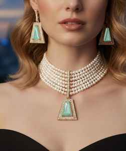 Ensemble collier et boucles d'oreilles en zircon AD avec finition argentée de qualité supérieure pour femmes, idéal pour les mariages et les soirées. - Product Image 6