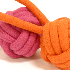 Jouet à mâcher pour chien en coton tressé durable, balle interactive à suspension simple, 18 cm, pour utilisation en intérieur/extérieur - Product Image 4