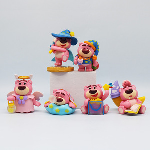 Set <span class=keywords><strong>de</strong></span> Accesorios para Caja Sorpresa: Adornos para Coche, Figuras <span class=keywords><strong>de</strong></span> Acción, Muñeco 3D <span class=keywords><strong>de</strong></span> PVC <span class=keywords><strong>de</strong></span> Oso Fresa <span class=keywords><strong>de</strong></span> Dibujos Animados Personalizado <span class=keywords><strong>y</strong></span> Adorable - Product Image 2