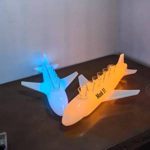 Vassoio Luminoso a LED a Forma di Aeroplano |   Bicchiere da shot a forma di aereo ricaricabile con cambio colore per discoteche, bar, decorazioni per feste VIP - Product Image 6