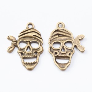 Pendentif Bandana Crâne de Pirate <span class=keywords><strong>en</strong></span> Alliage d'Argent Vieilli, Breloque Bucanier Souriant pour Décoration de Bouteille de <span class=keywords><strong>Rhum</strong></span> - Product Image 2