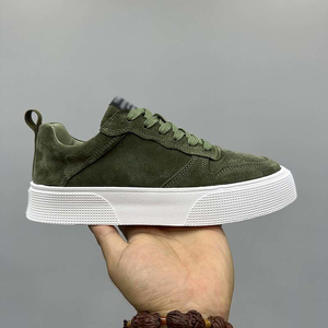 Nouvelles chaussures de skate respirantes antidérapantes confortables en vert, légères et souples en caoutchouc, baskets de sport pour hommes, chaussures de marche - Product Image 5