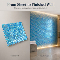 Mosaïque de nacre bleue en forme d'éventail, mosaïque de coquillages pour crédence murale irisée