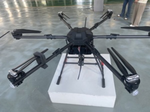 Drone per Pulizia ad Alta Pressione per Lavaggio Facciate di Edifici e Pulizia di Superfici Esterne di Strutture Multipiano - Product Image 2