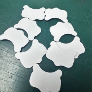 Ruban adhésif acrylique double face Chenyu, formes découpées pour automobile, sans résidu adhésif - Product Image 1