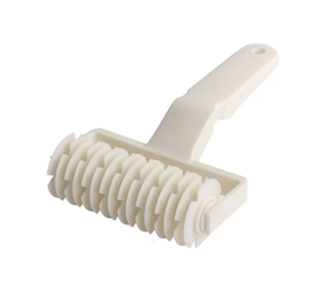 Outil de pâtisserie professionnel, couteau à roulettes en acier inoxydable avec manche en bois, roulette à pizza, coupe-pâtisserie - Product Image 3