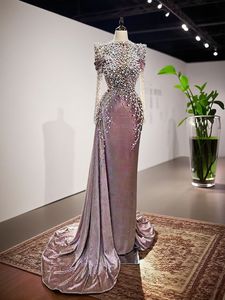 Exquisito Vestido de Noche Personalizado Estilo <span class=keywords><strong>Imperio</strong></span> y Corte Sirena con Bordados, Antiestático, de Alta Calidad, con Cuentas, Cola Capilla y Largo hasta el Suelo - Product Image 3