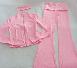 Conjuntos Deportivos de Verano para Mujer, Ropa Deportiva Personalizada, Ropa de Gimnasio sin Costuras, Chaqueta de Yoga, Pantalones Cortos Plegables, Conjunto de 2 Piezas - Product Image 4