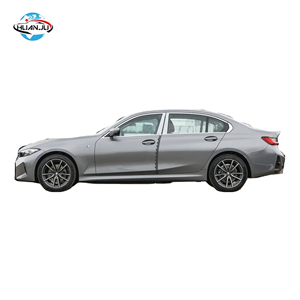 2024 BMW Série 3 325 Sensatec Sièges en cuir 4 zones AC Charge sans fil V2X Collaboration voiture-route Aide à la conduite avancée - Product Image 1