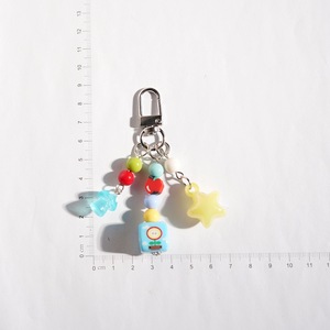 Colgante de acrílico DIY con diseño de manzana y estrella de dibujos animados - Llavero personalizado, regalo adorable para niños, decoración para bolsos - Product Image 3