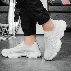 Zapatillas Deportivas de Malla de Color Sólido 2026, con Parte Superior Completa, Cómodas, Transpirables, con Suela Gruesa, Duraderas y Aptas para Correr - Product Image 1