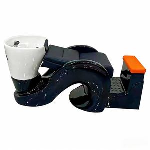 Cama de lavado de cabello de moda para influencers, con masaje y semi-reclinable, para salón de belleza, con lavabo de cerámica de fibra de vidrio. - Product Image 2