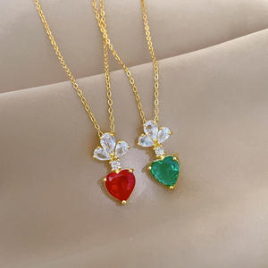 Corazón de tres hojas Popular nuevo collar con colgante de cadena de eslabones de acero inoxidable joyería Unisex moda personalidad Internet - Product Image 1