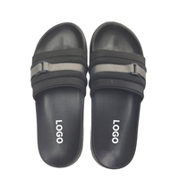 Bosirui Pantoufles de piscine d'été pour hommes Pantoufles de plage plates en PVC de mode de créateur Pantoufles tongs personnalisées Pantoufles unisexes