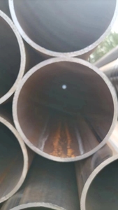 <span class=keywords><strong>API</strong></span> 5L B ASTM A179 X42 X46 X52 ERW nero verniciato tubo senza saldatura lavorabile 20mm di diametro 12m per struttura saldatura - Product Image 6