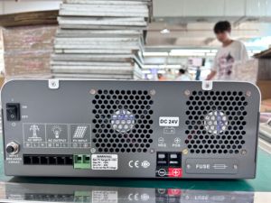 อินเวอร์เตอร์แบบออฟกริด 12V-48V เป็น AC 110V-220V 1KW คลื่นไซน์บริสุทธิ์ ช่องสัญญาณเดียว ใช้พลังงานแสงอาทิตย์ ได้รับการรับรองมาตรฐาน CE - Product Image 3