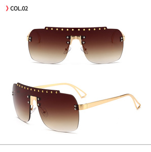gradiente <span class=keywords><strong>de</strong></span> metal <span class=keywords><strong>de</strong></span> lujo Plaza del Templo sin montura gafas <span class=keywords><strong>de</strong></span> sol <span class=keywords><strong>de</strong></span> gran tamaño <span class=keywords><strong>de</strong></span> una pieza lente gafas <span class=keywords><strong>de</strong></span> sol - Product Image 6