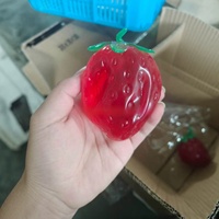 Jouet moelleux en forme de fraise, fait main, pour le soulagement du stress et la relaxation, à récupération lente, malléable, fabriqué avec de la vaseline
