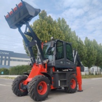 Hochleistungs-Minibaggerlader mit Anbaugeräten, 4x4-Baggerlader für Kommunaltechnik und Landwirtschaft