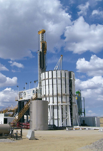 Hoogpresterende mobiele hydraulische hijsinstallatie voor olieboringen - HH-100/300 - Product Image 5