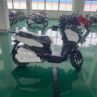 Sınır Ötesi Tank Tipi 1500W Elektrikli Scooter 80km/s Off-Road 48V Tekerlek İçi Motorlu Yetişkin Ulaşım E-Scooter İhracatı 250KG Taşıma Kapasitesi