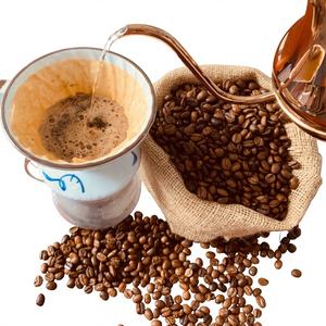 Vente en gros de café Arabica torréfié en vrac 0,5 kg sans sucre avec saveur mangue, pomme, fruits rouges et chocolat, en sachet, fabrication OEM ODM - Product Image 1