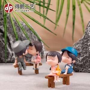 Depeng Crafts Miniature Couple Figurine Gray Cartoon Characters Injection Molding Anniversary Decoration - Product Image 3