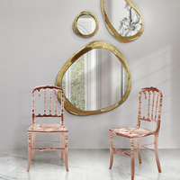 Chaise artisanale exclusive avec finition chromée en aluminium et design sophistiqué, chaise individuelle