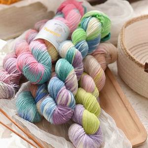 Kit de Hilo de Lana 100% Cachemira Teñido a Mano 100 g Anti-Pilling Ajustado y Cálido Torcido para Tejer a Mano Tipo Estambre - Product Image 3