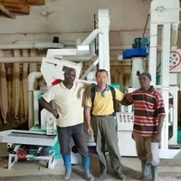 20-30TPD structure compacte un passage 25KW 380V50HZ/220V60HZ combiné riz fraiseuse Backbone machines moulin à riz