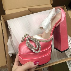 Sandales en Soie à Plateforme Tendance – Nouveautés Chaussures Été 2025 – Sandales Confortables à Talons Compensés pour Femmes - Product Image 5