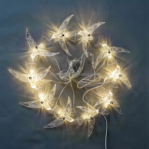 Uccelli Decorativi in Acrilico Trasparente con Luci LED Sospese per Soffitto, per Matrimoni - Product Image 2