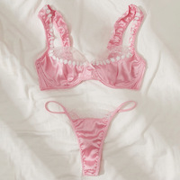 Ensemble de lingerie sexy de haute qualité pour femmes Sous-vêtements sexy Pure Desire Lace Flowers Ensemble de sous-vêtements sexy à trois points