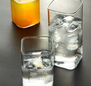 Gli uomini e le <span class=keywords><strong>donne</strong></span> di vetro tazza di acqua creativo <span class=keywords><strong>delle</strong></span> colazione bere quadrato trasparente tazza di succo di - Product Image 4