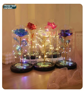 Rosa Decorativa con Luce LED Romantica, Rosa Artificiale Perfetta in Cupola per <span class=keywords><strong>Regali</strong></span> <span class=keywords><strong>Festa</strong></span> <span class=keywords><strong>della</strong></span> <span class=keywords><strong>Mamma</strong></span>, Matrimoni, San Valentino - Product Image 6