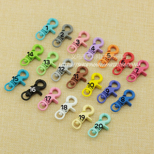 Porte-clés en métal 43 mm avec boucle en forme de tête de chien, finition peinture cuite, pendentif de sac, accessoire de bijouterie DIY - Product Image 3