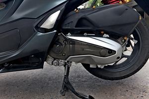Pièces de moto, Cache d'admission d'air gauche pour moto, Compatible avec Honda ADV160 PCX160 CLICK160, Modification du cache d'admission d'air gauche - Product Image 3
