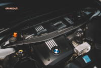 Barre de renfort de compartiment moteur en fibre de carbone sèche pour BMW Série 1 E82 E87 E88, Série 3 E92 E93 E90