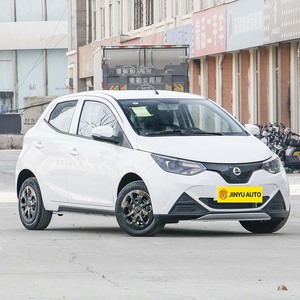   Vente en gros usine Nouvelle berline électrique pure EV2 Mini berline 2024 Édition Luxe 20 km Fabriquée en Chine - Product Image 3