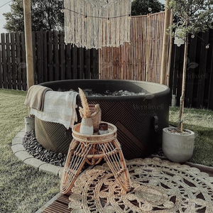 Miami AirJet Large 2-4 Personen Aufblasbarer PVC-Whirlpool Tragbarer Outdoor-<span class=keywords><strong>Spa</strong></span> 120 AirJets EnergySense Abdeckung Schwarz 675 Liter - Product Image 4