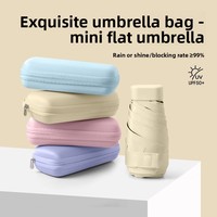 L'ombrelle classique à six plis avec sac de transport est conçue pour les femmes comme un cadeau, offrant une protection solaire et un design compact.